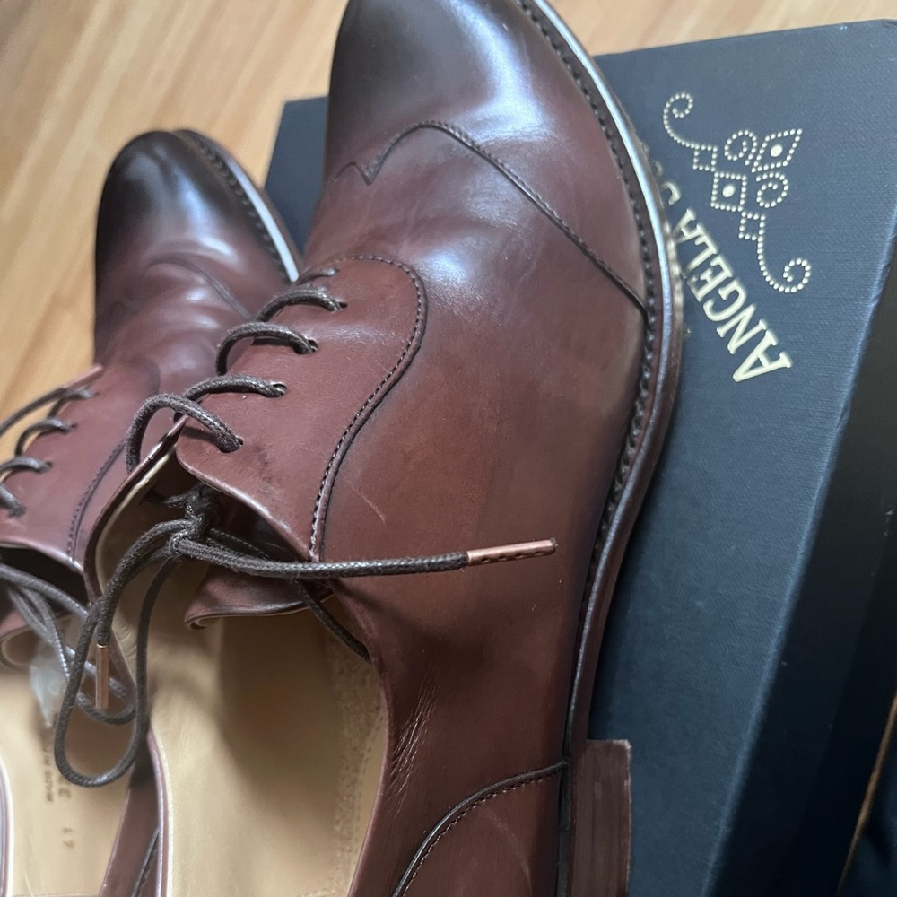 TOOAS Women's Brown Leather Lace-Up Oxford Shoes - Picture 4 of 15